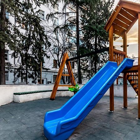 Modern Apartment In Old Tbilisi Luaran gambar
