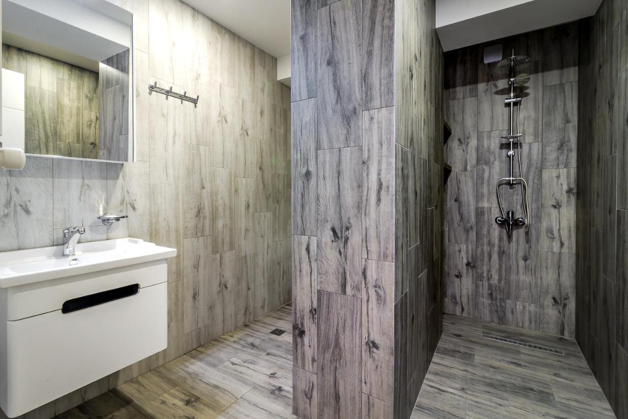 Modern Apartment In Old Tbilisi Luaran gambar