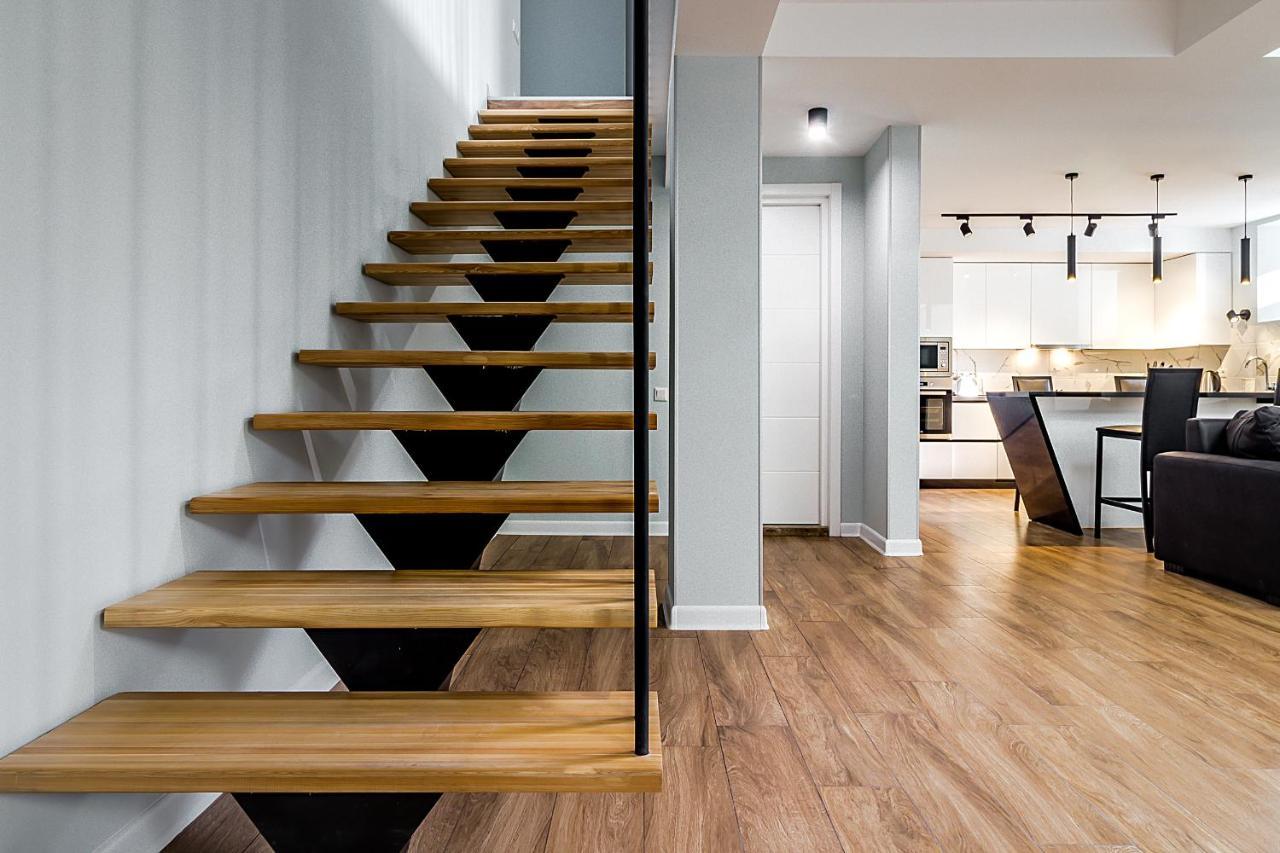 Modern Apartment In Old Tbilisi Luaran gambar
