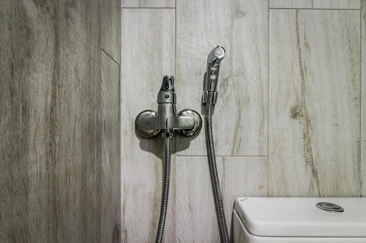 Modern Apartment In Old Tbilisi Luaran gambar